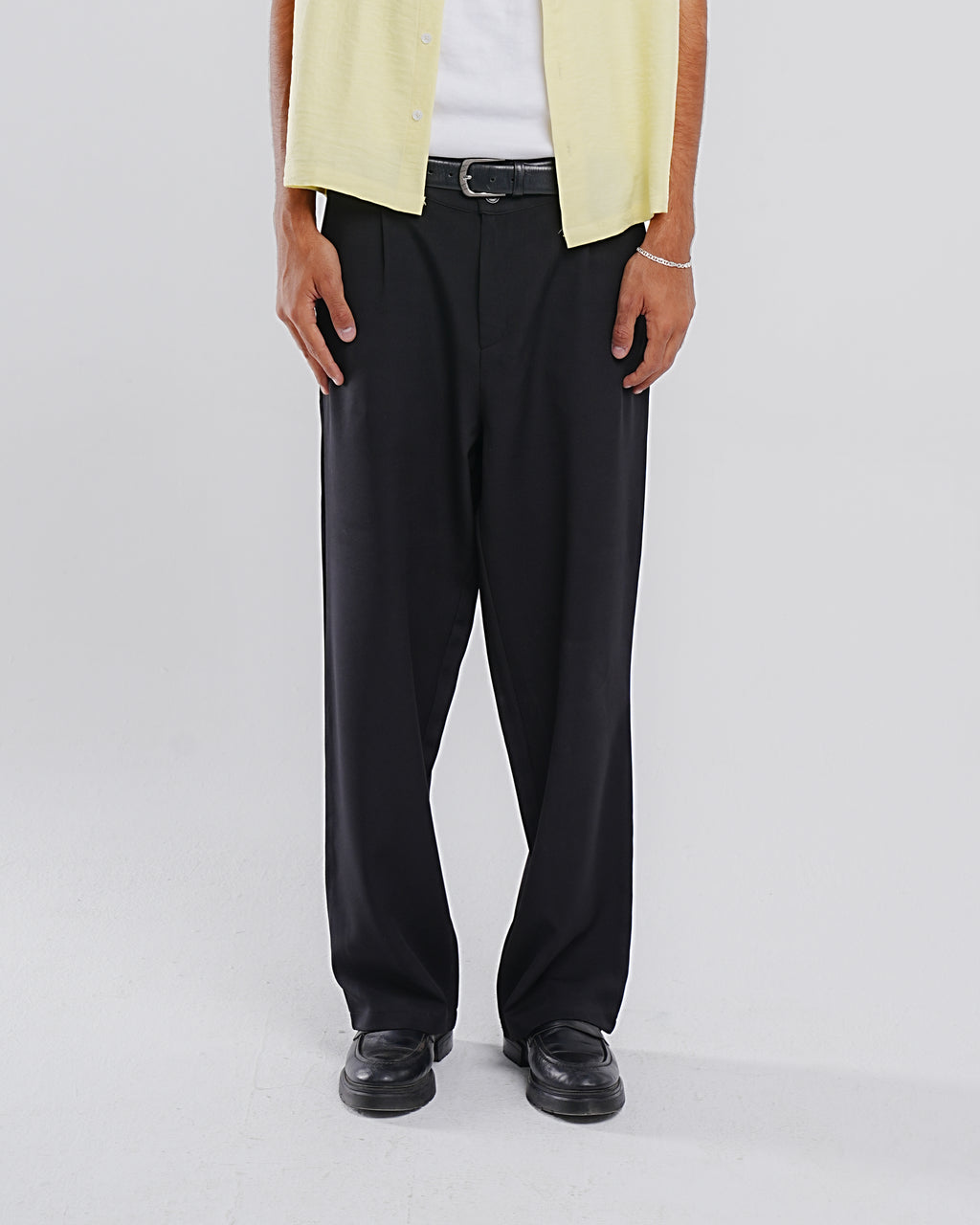 LOOSE FIT TAILORED TROUSERS
